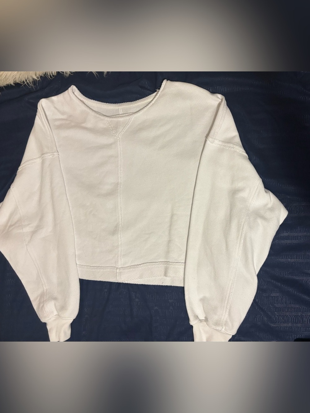 SO White Cropped Sweatshirt with Balloon Sleeves